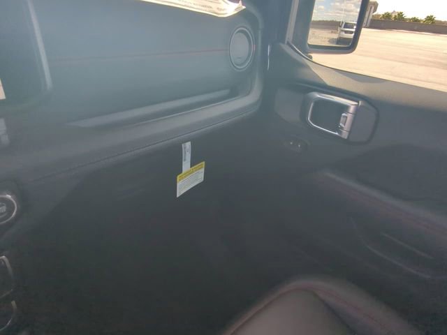 New 2026 Jeep Wrangler Rubicon 392 image 17