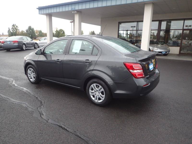 Used 2018 Chevrolet Sonic LS FWD image 3