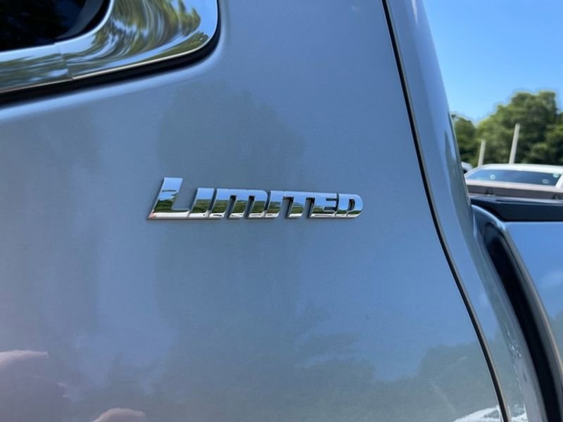 Used 2024 Toyota Tundra Limited image 7