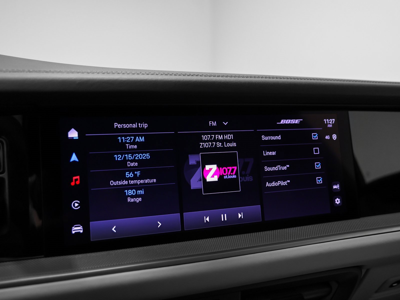 Used 2024 Porsche Cayenne image 30