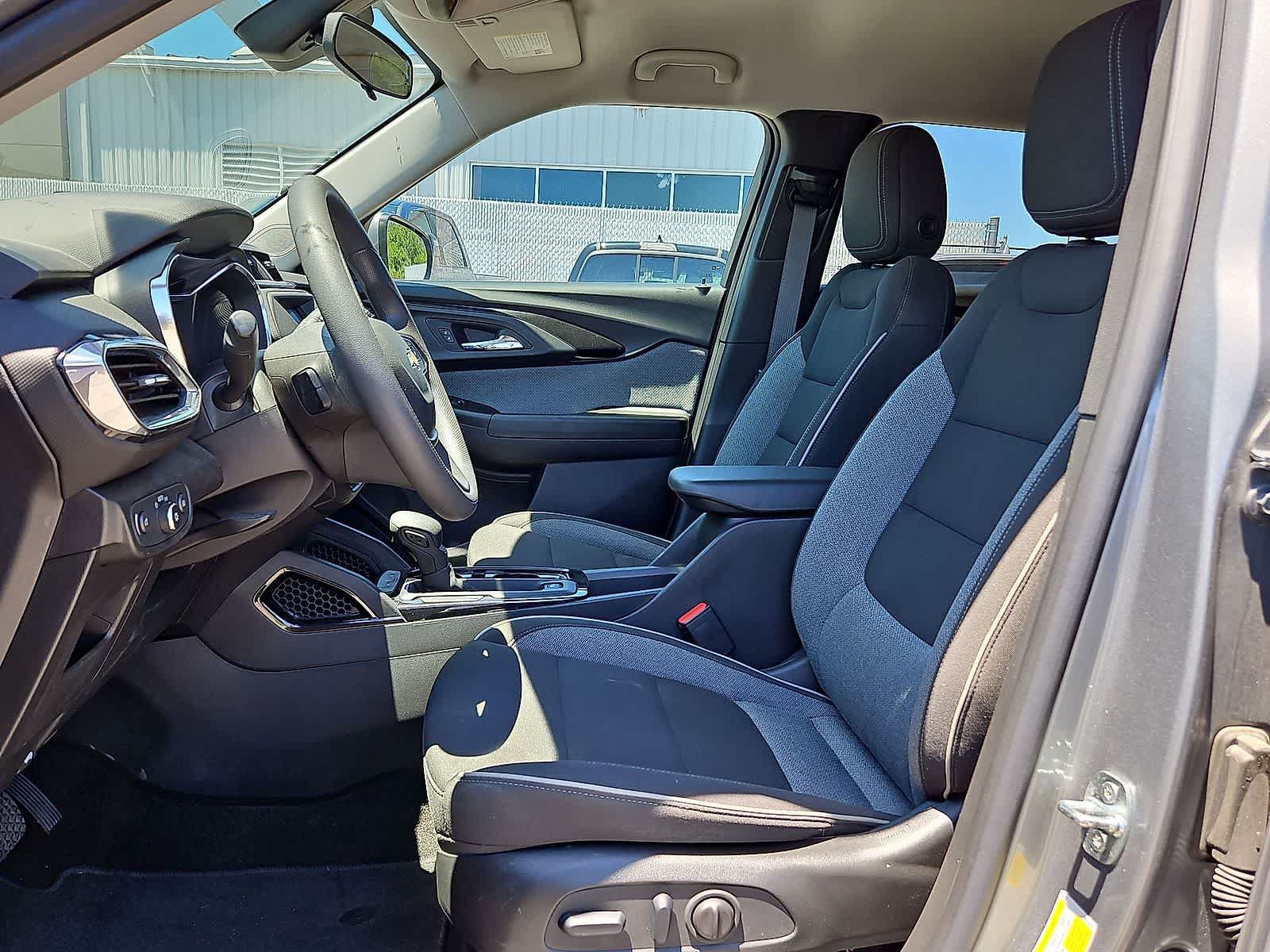 Certified 2023 Chevrolet TrailBlazer LT FWD image 24