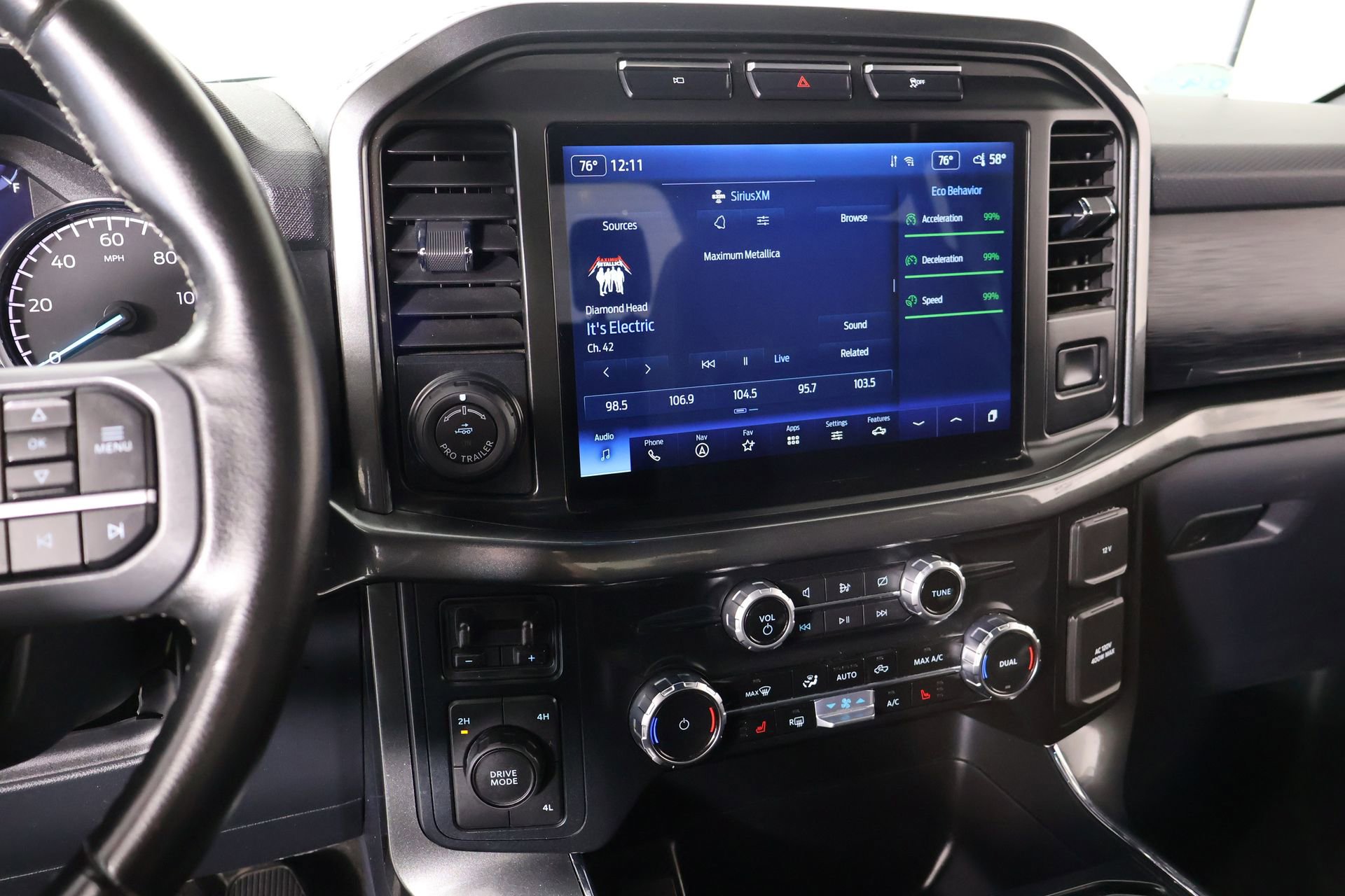 Used 2023 Ford F150 XLT w/ Equipment Group 302A High image 5