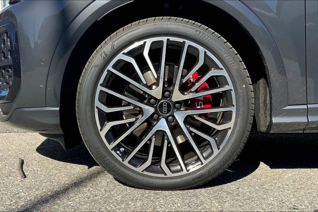 New 2025 Audi SQ5 Premium Plus image 11
