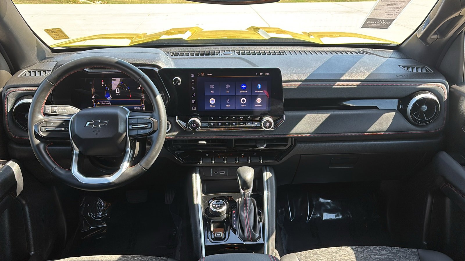 Used 2023 Chevrolet Colorado Z71 w/ Z71 Convenience Package 2 image 12