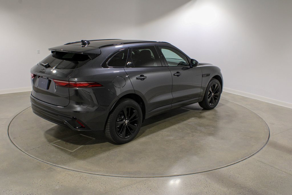 New 2025 Jaguar F-PACE R-Dynamic S image 5