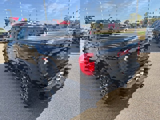 Certified 2024 GMC Canyon Denali image 5