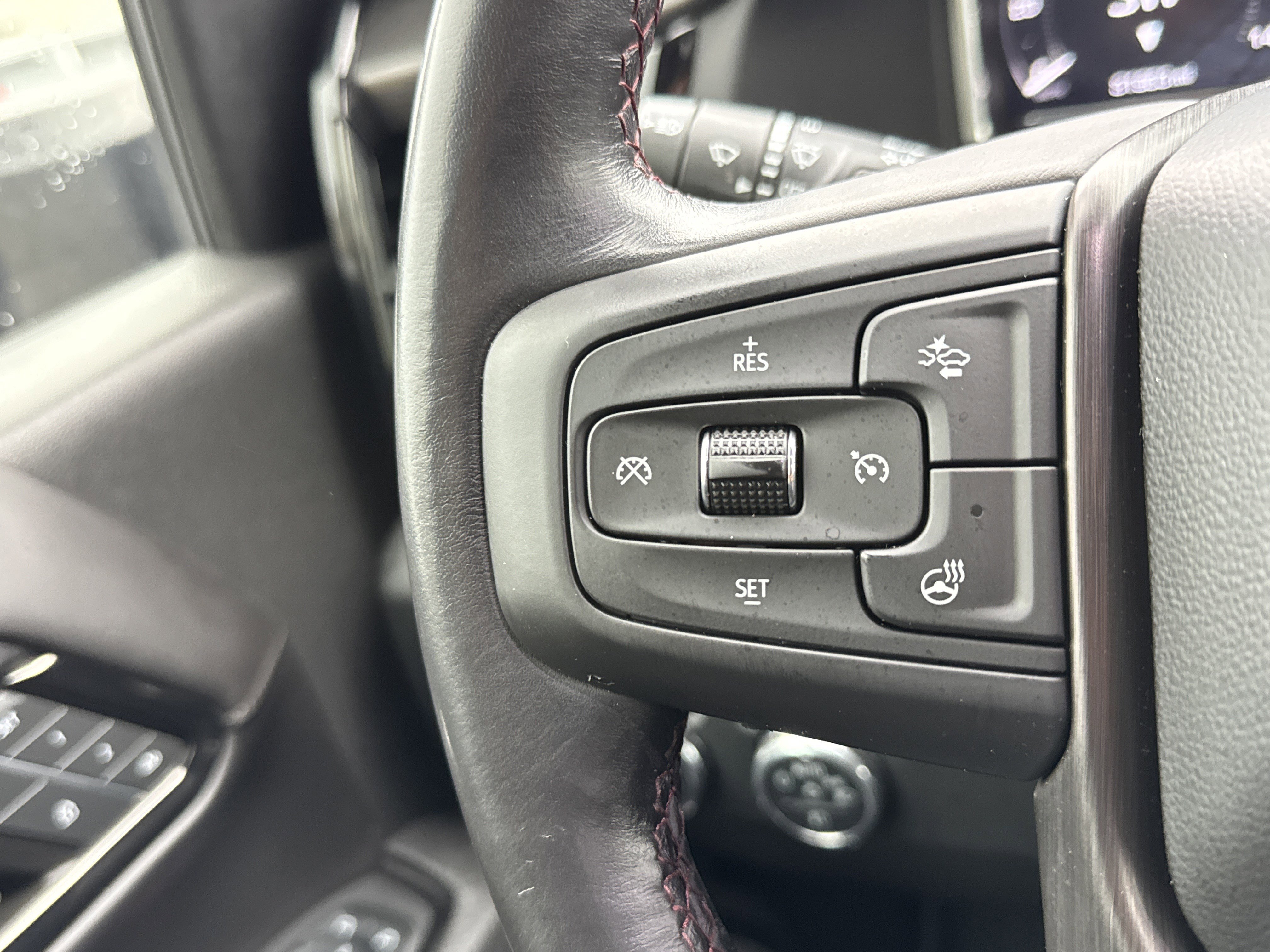 Used 2024 GMC Sierra 2500 AT4X image 20