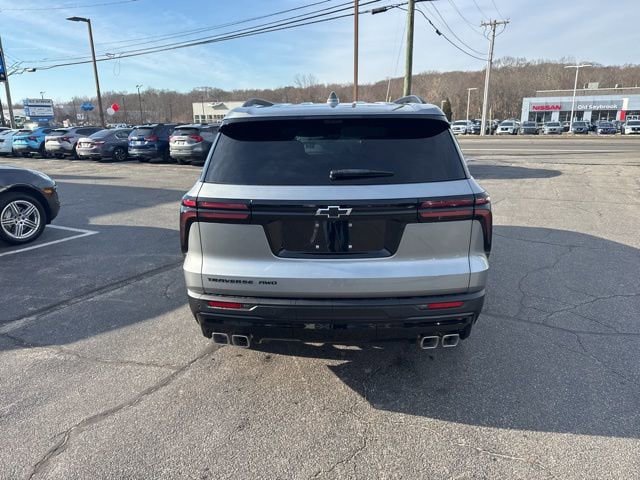 New 2026 Chevrolet Traverse LT w/ Enhanced Driving Package AWD/4WD image 6