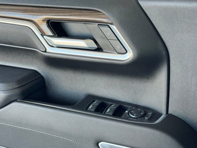 Used 2022 Chevrolet Silverado 1500 LT image 36