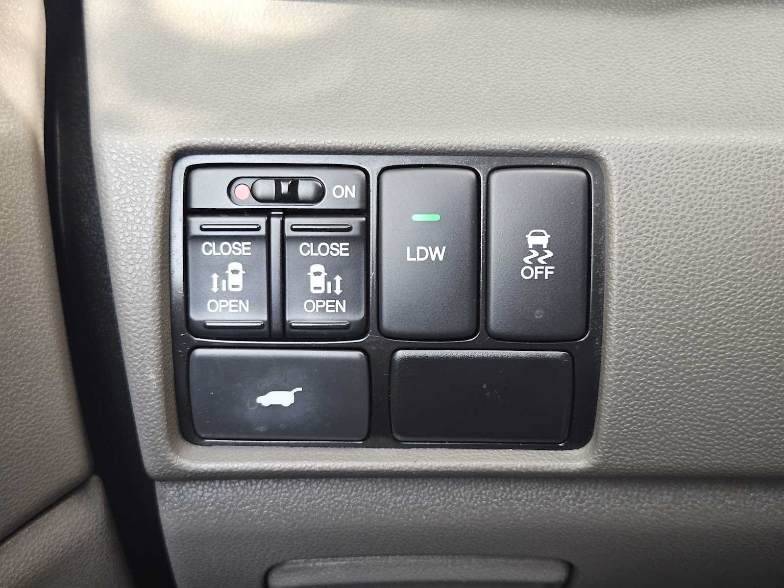 Used 2016 Honda Odyssey EX-L image 22