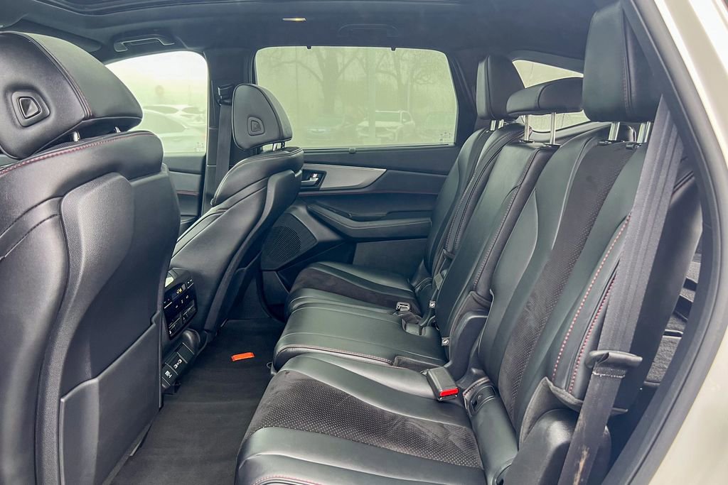 Used 2023 Acura MDX A-Spec image 26
