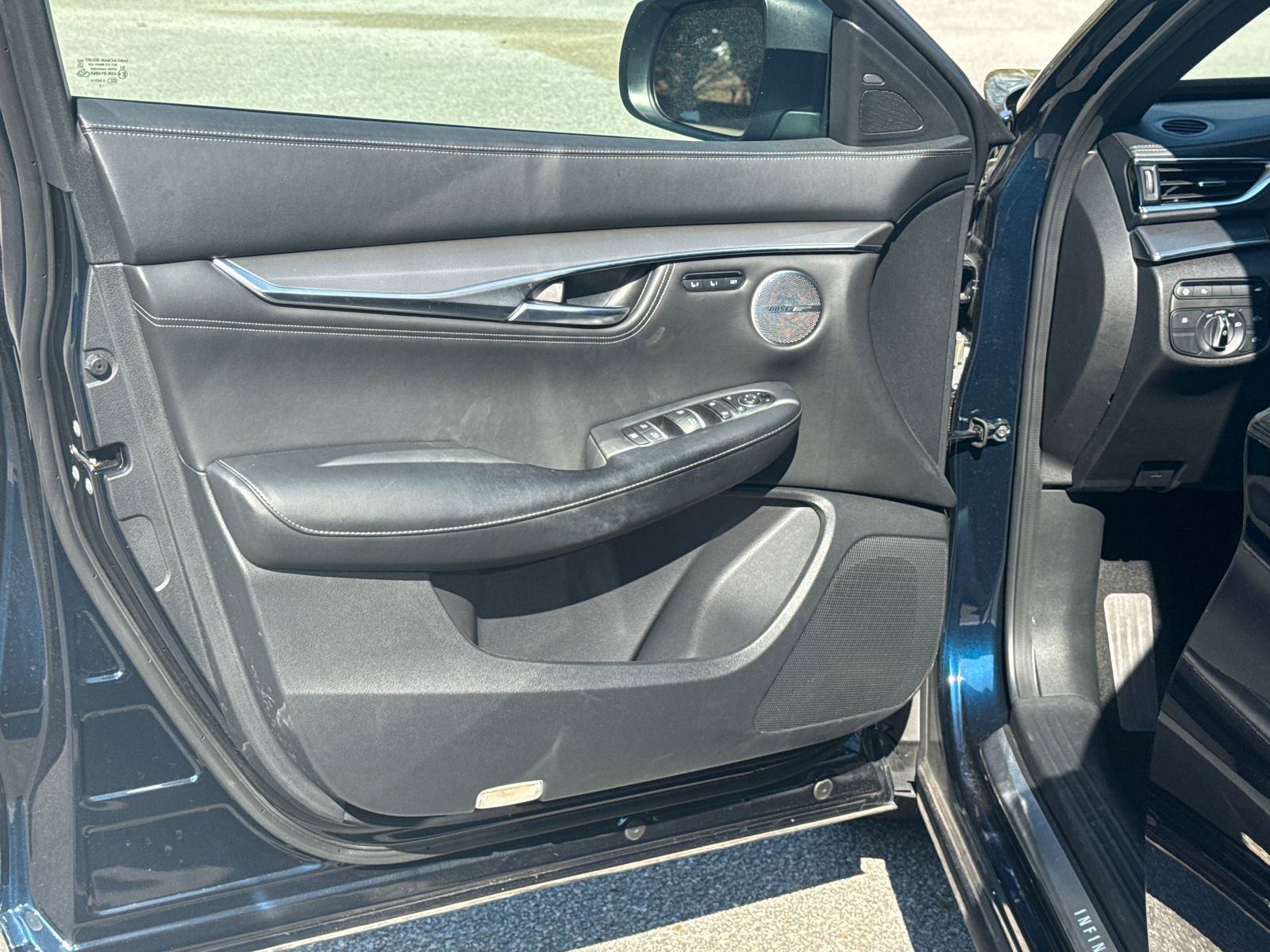 Used 2023 INFINITI QX55 Essential image 10