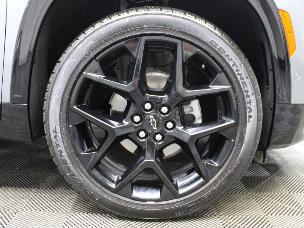 Used 2026 Chevrolet Traverse RS AWD/4WD image 13