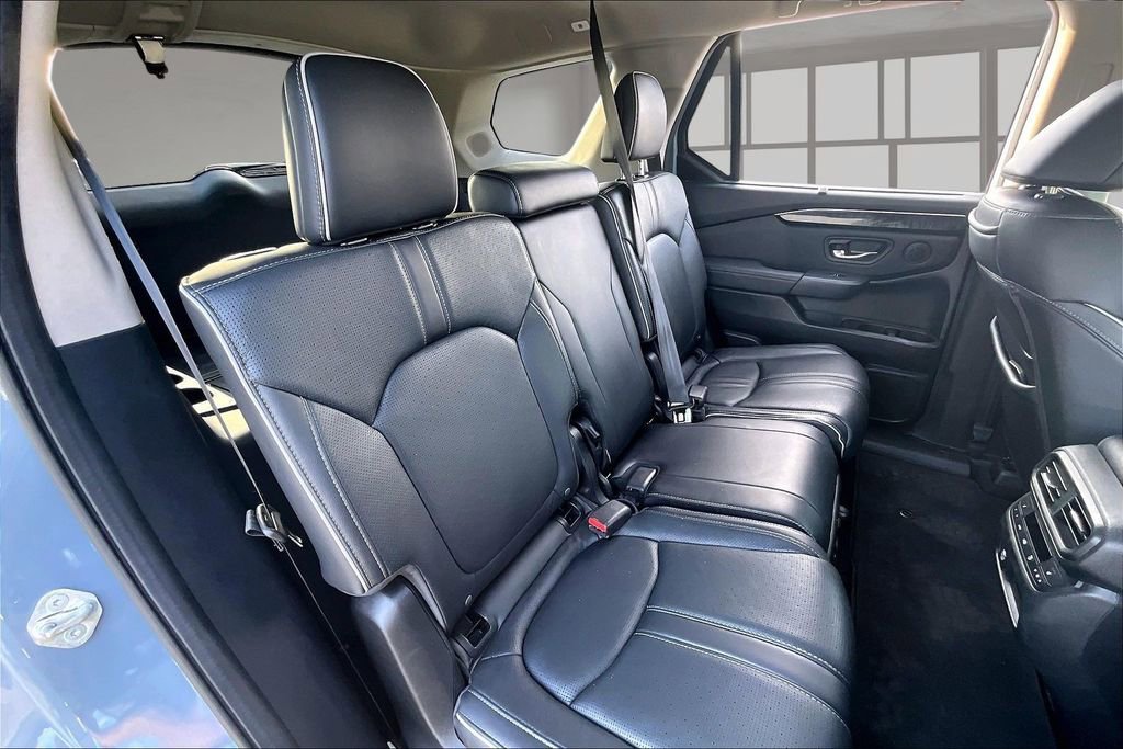 Certified 2023 Honda Pilot Elite image 24