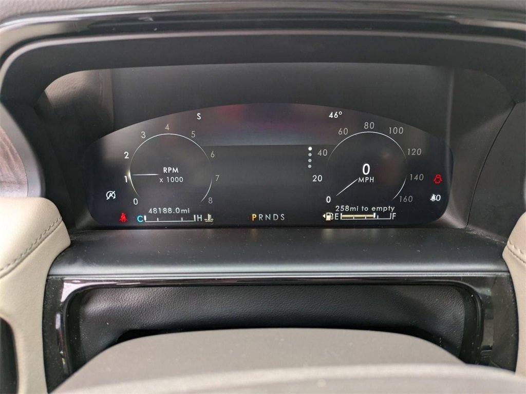 Used 2022 Lincoln Nautilus Reserve w/ Equipment Group 201A image 17