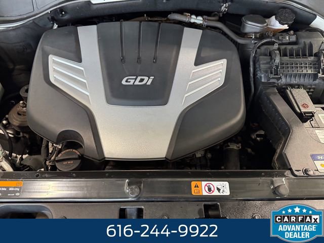 Used 2018 Hyundai Santa Fe Limited image 6