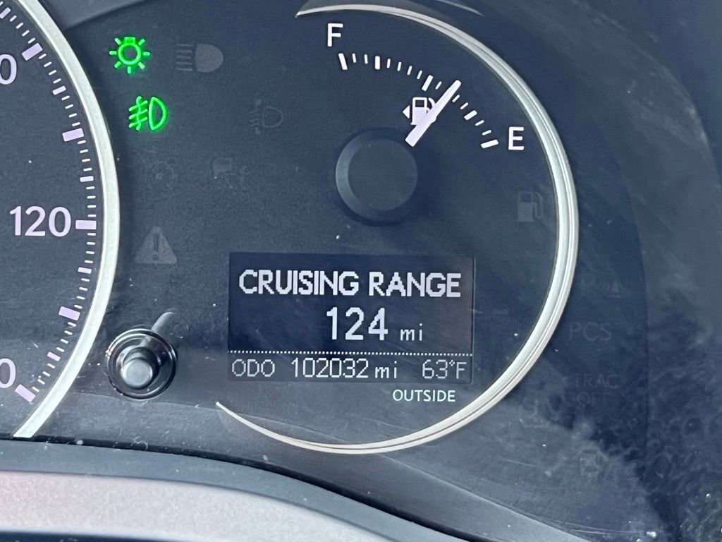 Used 2017 Lexus CT 200h w/ Accessory Package 2 image 34