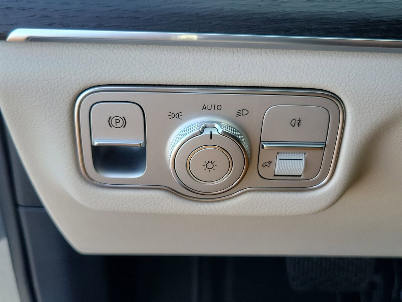 New 2026 Mercedes-Benz GLE 450 4MATIC image 30