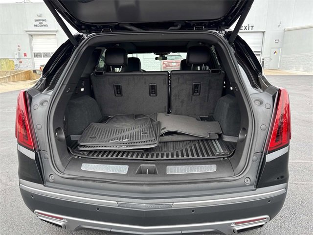Used 2024 Cadillac XT5 Premium Luxury image 5