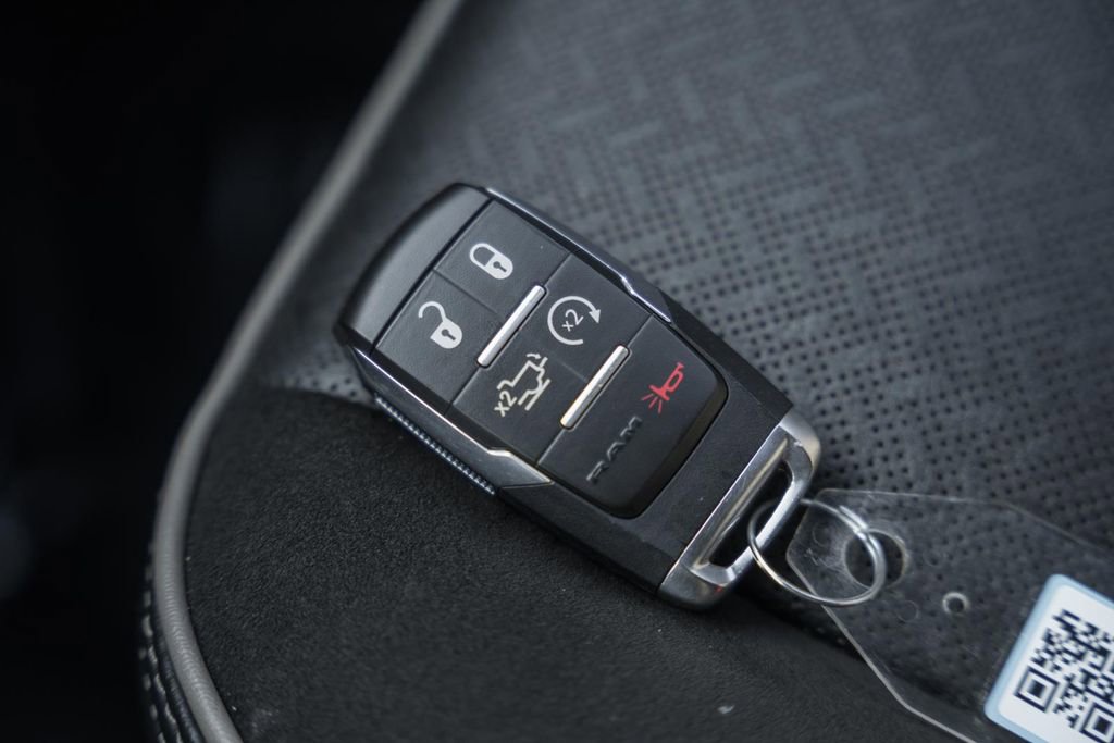 Used 2021 RAM 3500 Laramie w/ Night Edition image 54