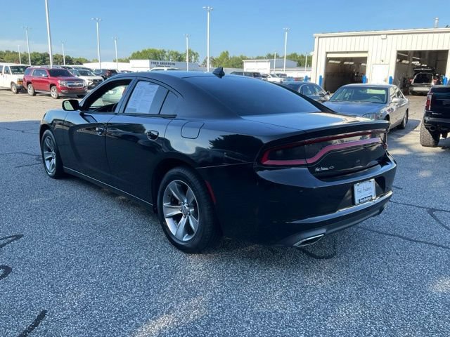 Used 2016 Dodge Charger SXT RWD image 20