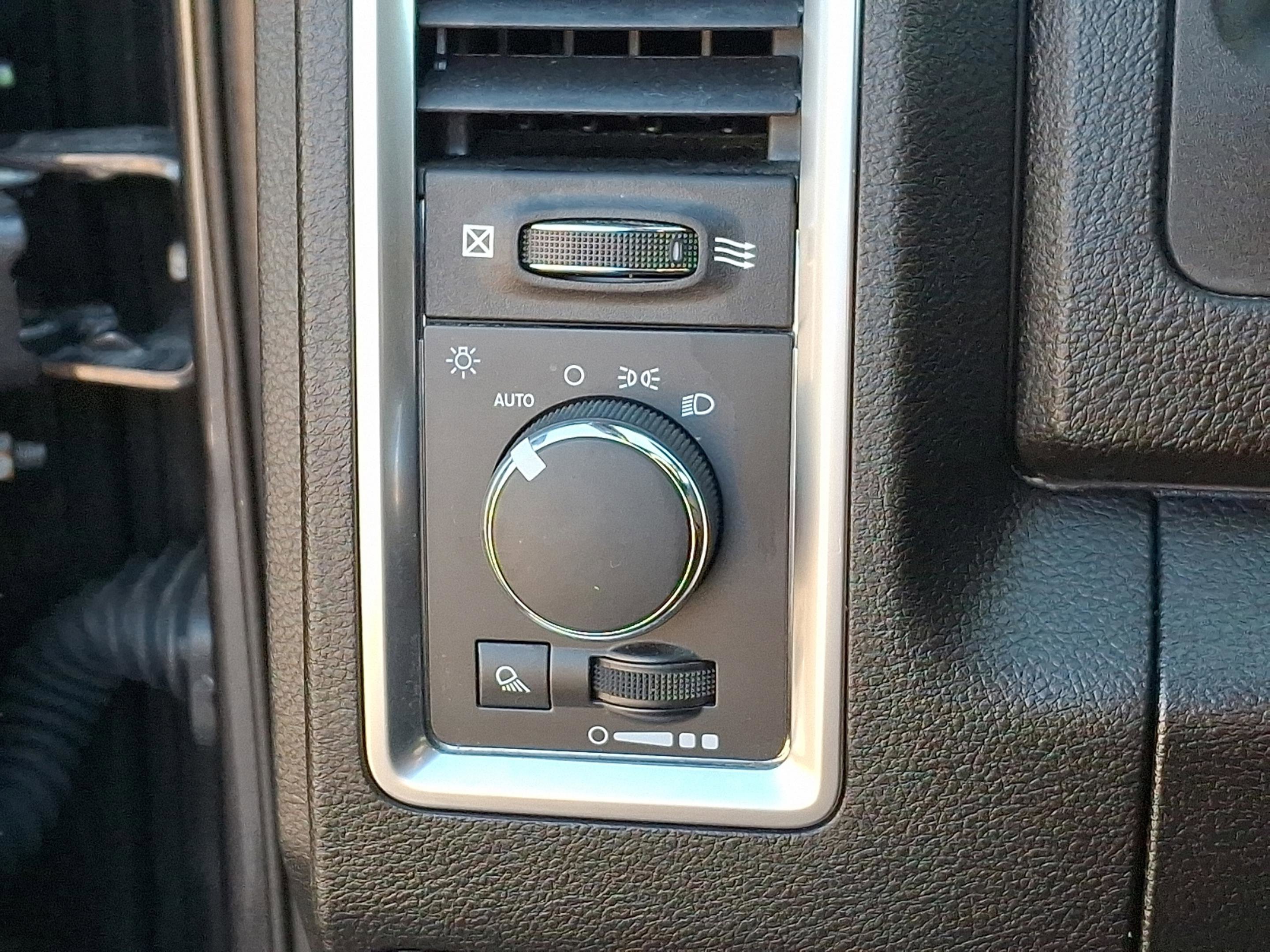 Certified 2022 RAM 1500 Classic Warlock w/ Electronics Group image 11