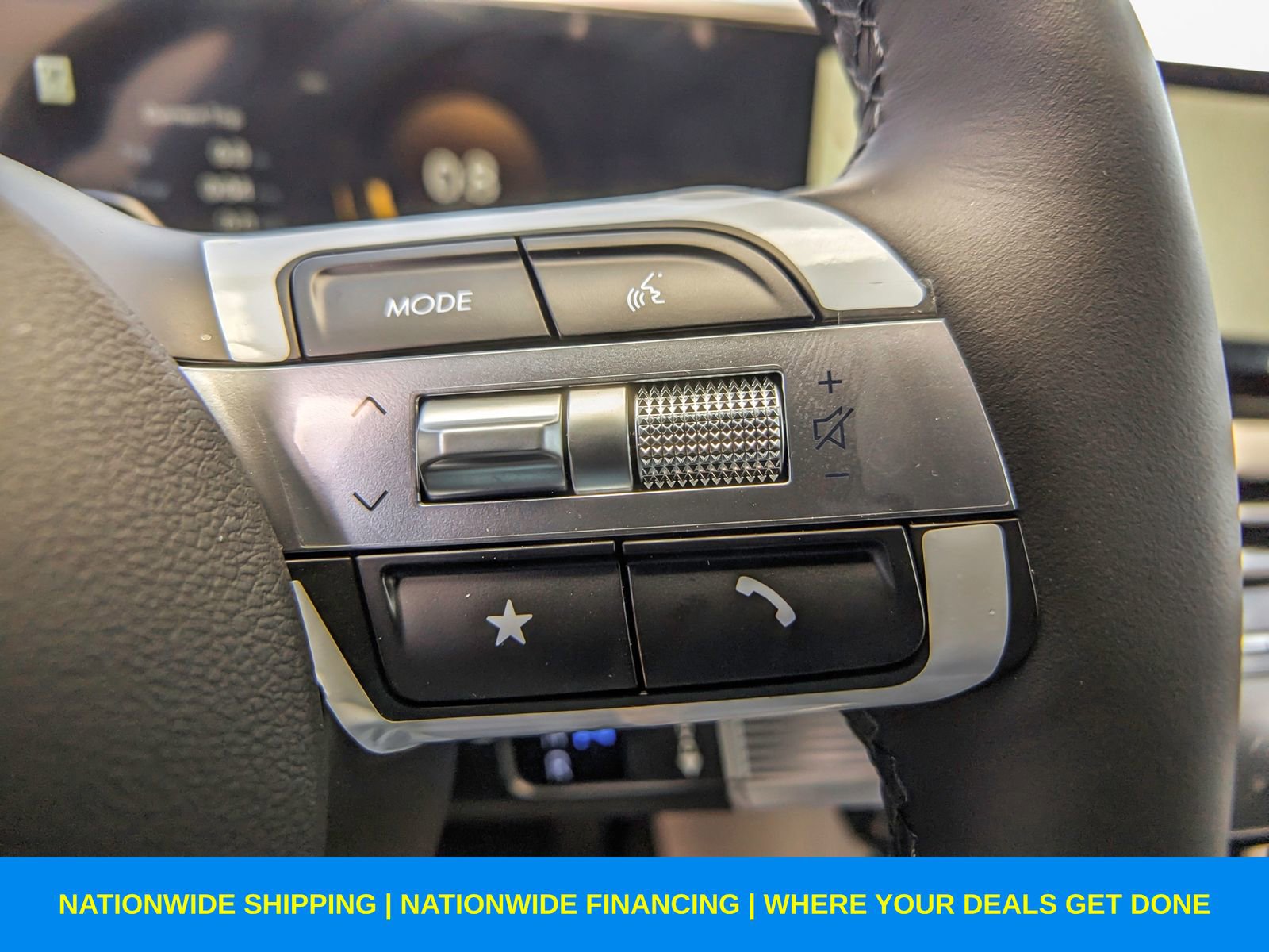 New 2025 Hyundai Tucson Limited image 38