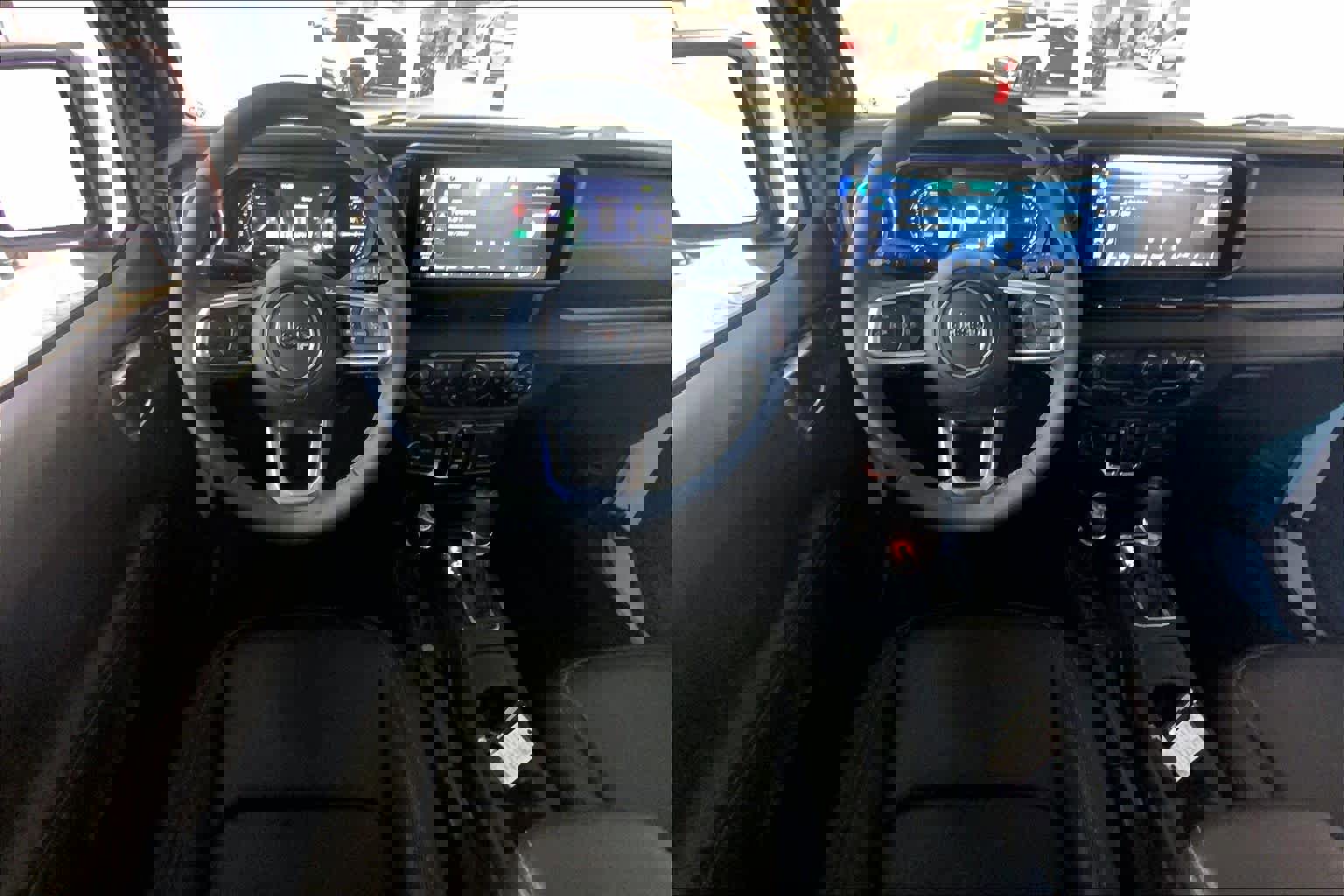 Used 2024 Jeep Wrangler Sahara w/ Technology Group image 5