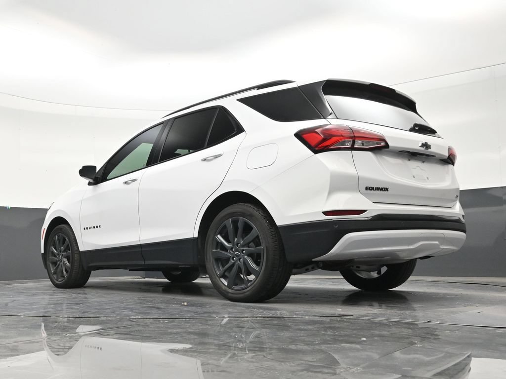 Used 2024 Chevrolet Equinox RS FWD image 21
