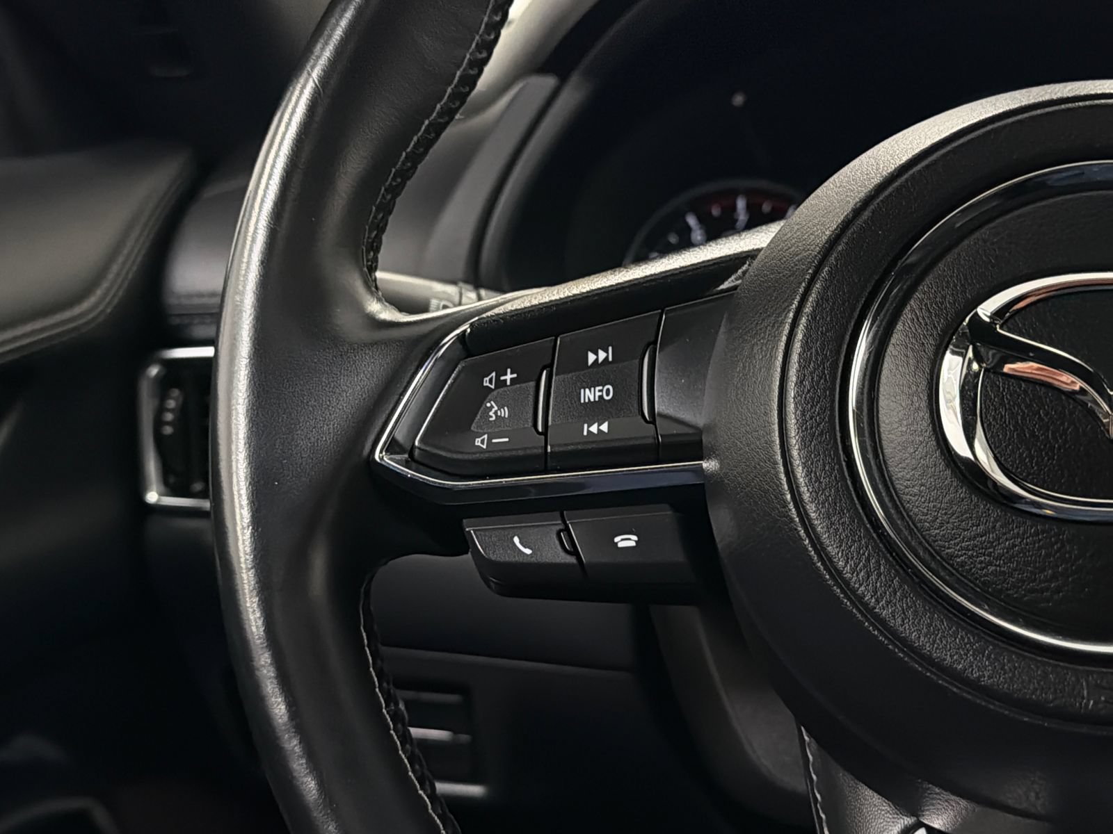 Used 2020 MAZDA CX-5 Signature AWD/4WD image 22