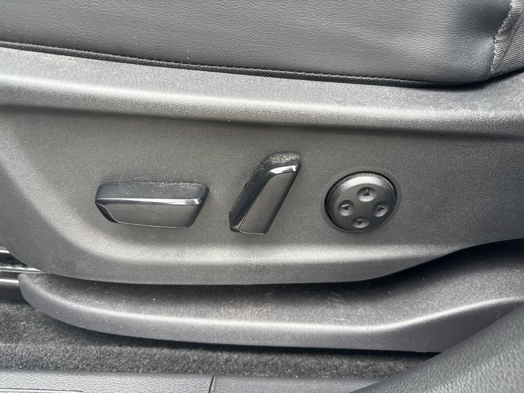 Certified 2023 Nissan Ariya FWD image 23