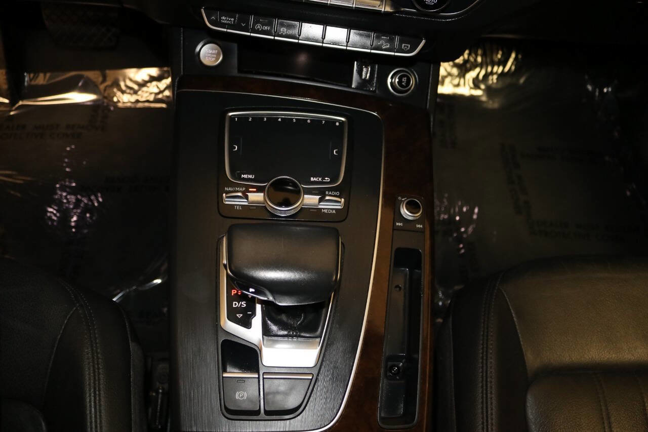 Used 2018 Audi Q5 2.0T Premium image 26