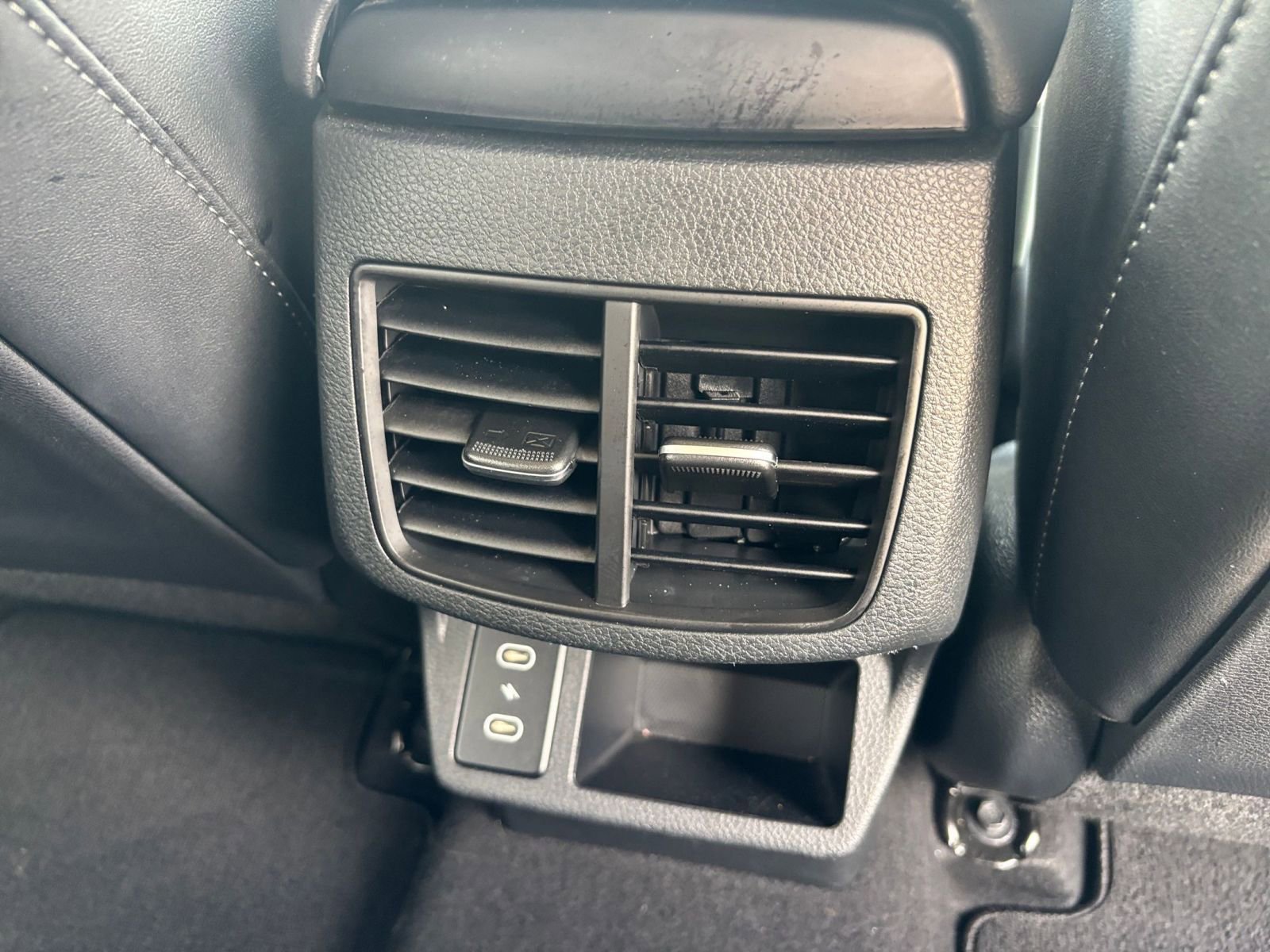 Used 2025 Kia Seltos S image 23