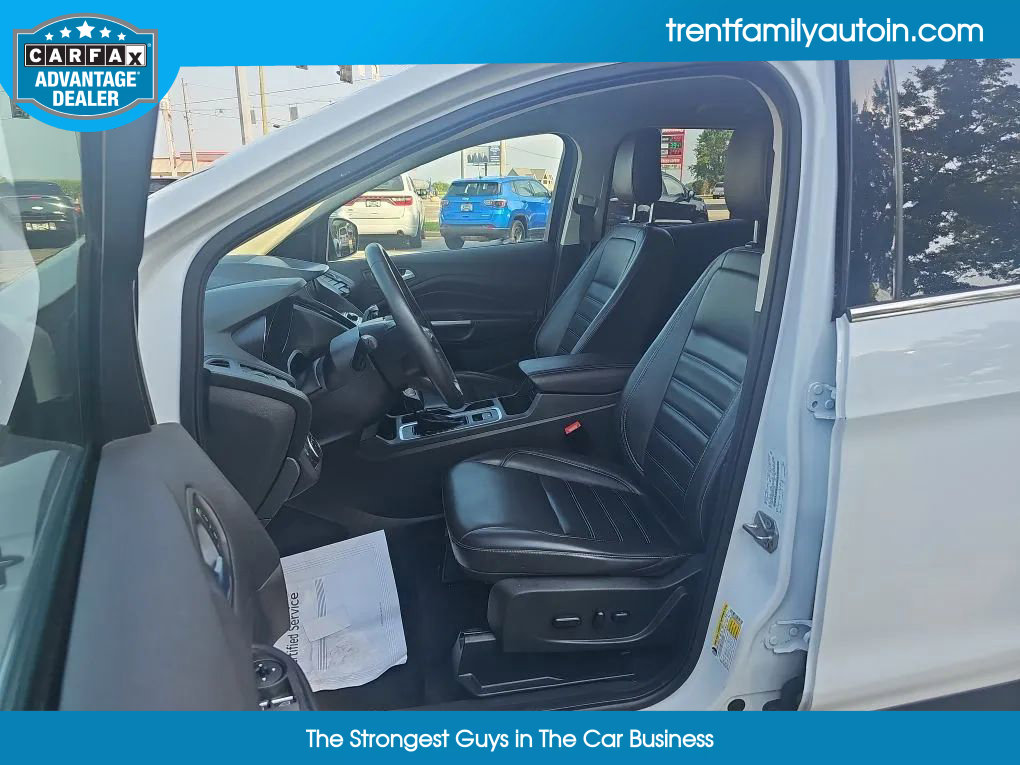 Used 2019 Ford Escape SEL image 9