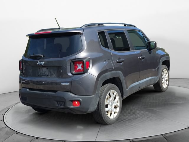 Used 2017 Jeep Renegade Latitude w/ Cold Weather Group AWD/4WD image 5