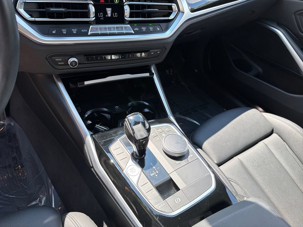 Used 2019 BMW 330i Sedan w/ Convenience Package RWD image 30