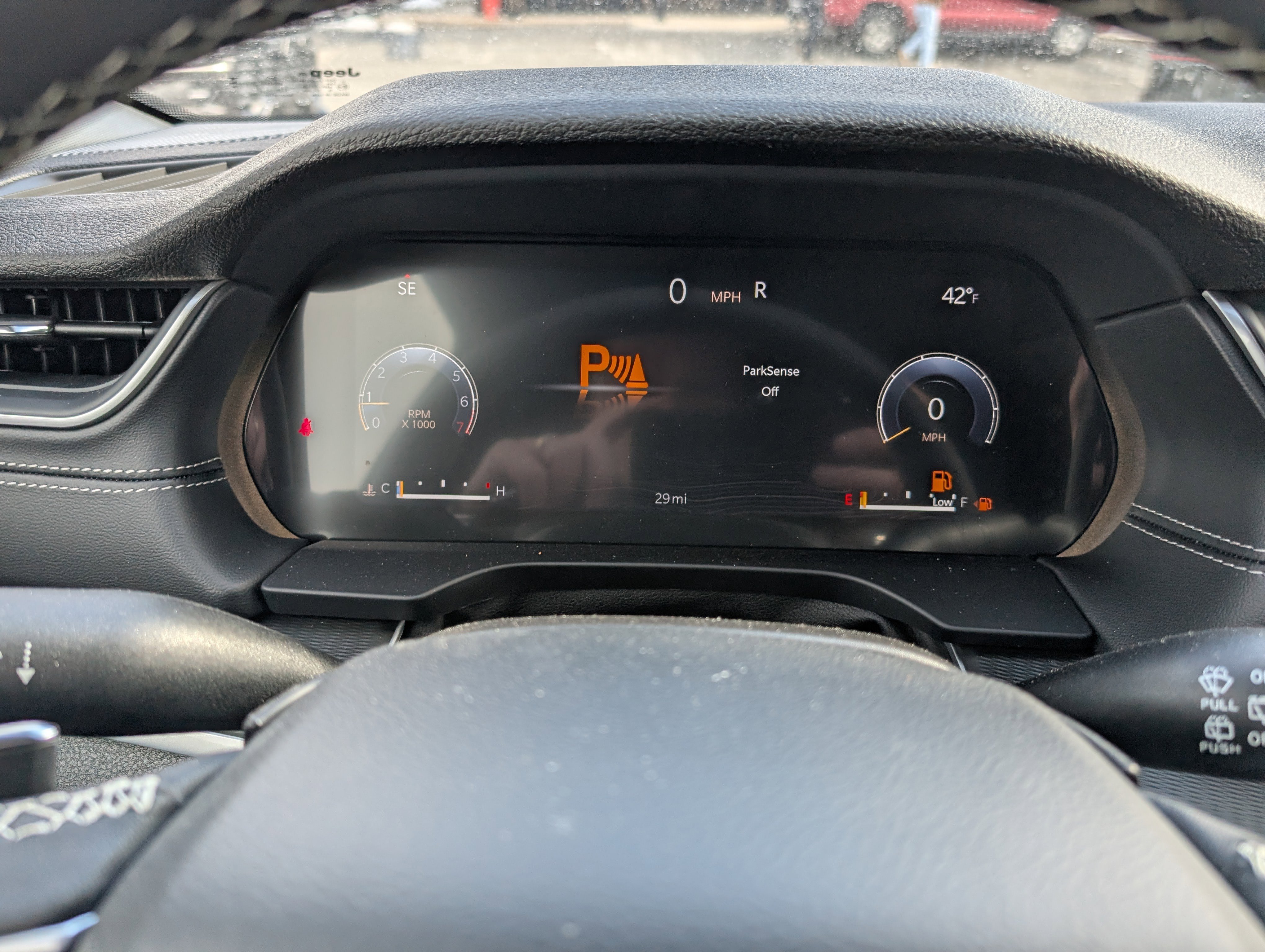 New 2026 Jeep Grand Cherokee Laredo image 24