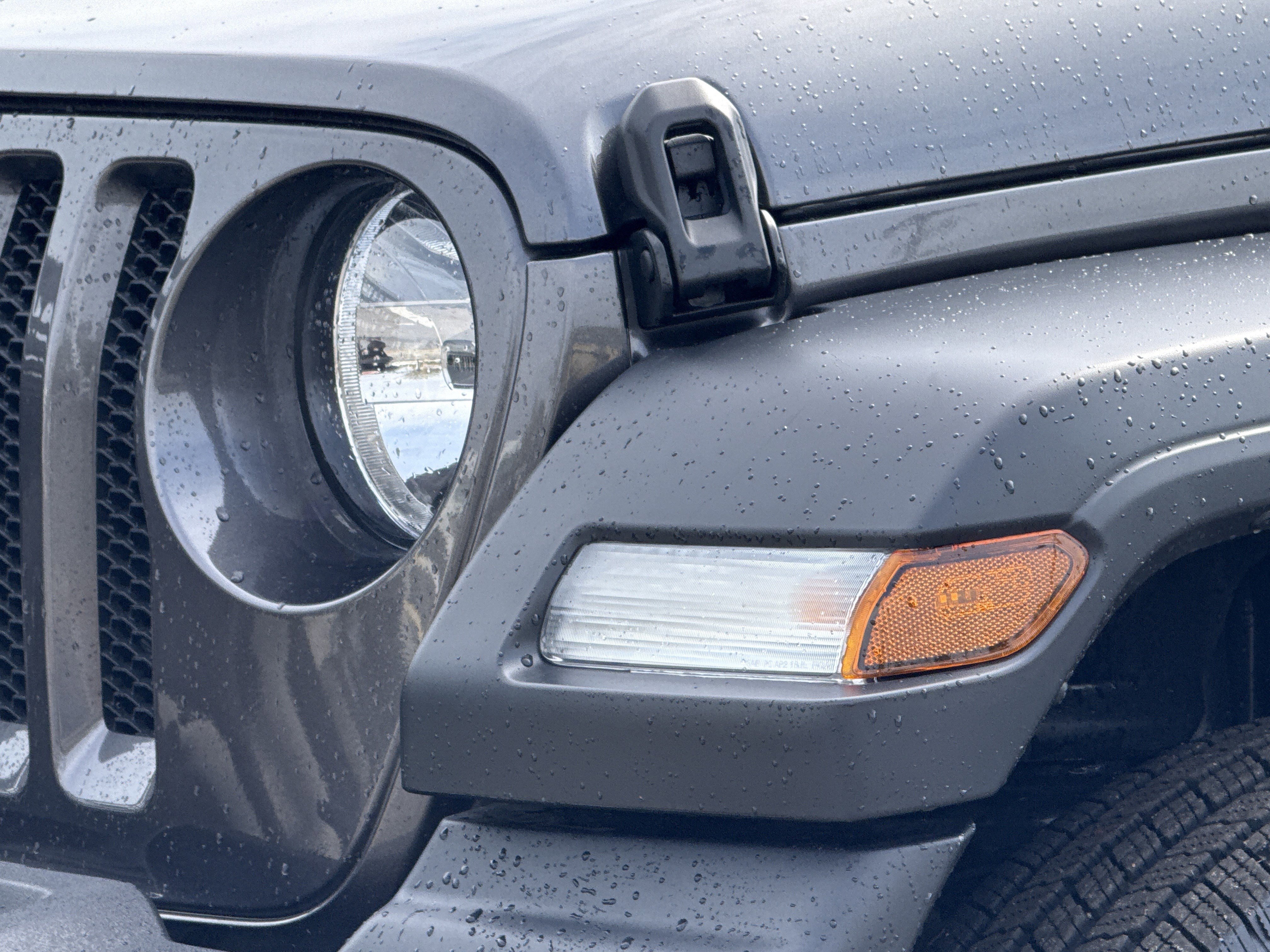 Used 2022 Jeep Wrangler Sport S image 10