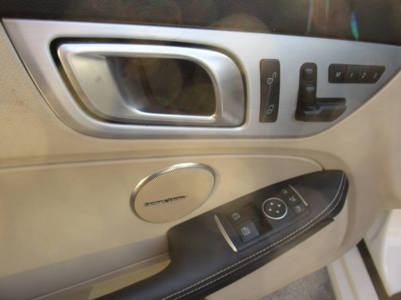 Used 2016 Mercedes-Benz SLK 300 image 22