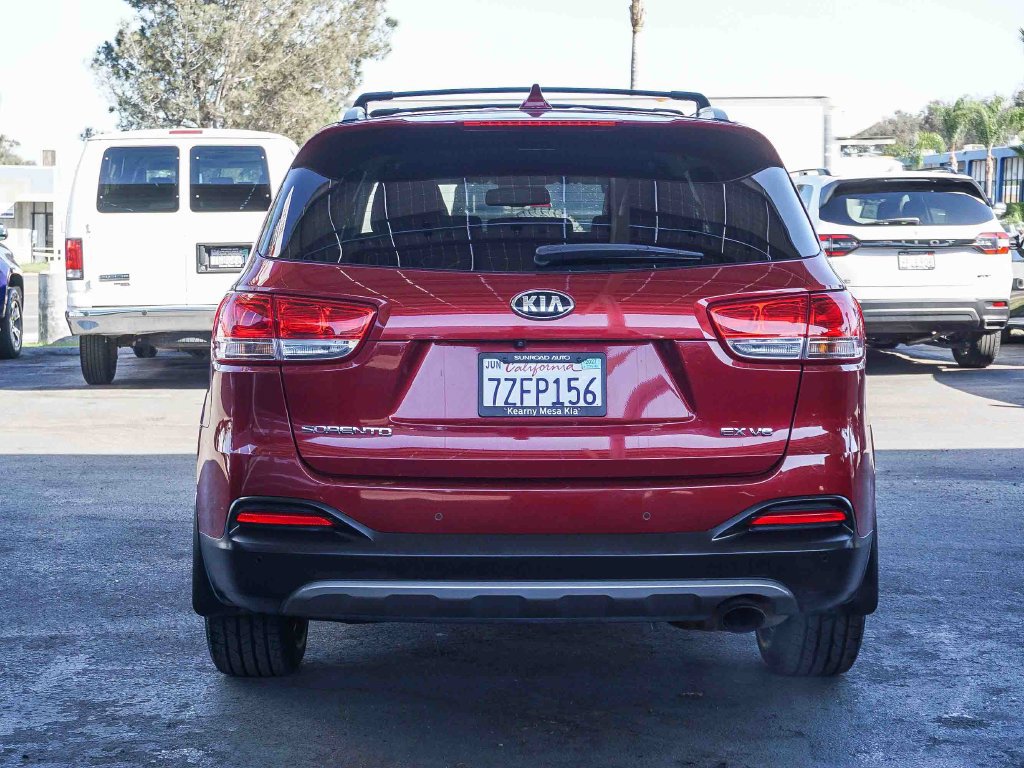 Used 2017 Kia Sorento EX FWD image 6