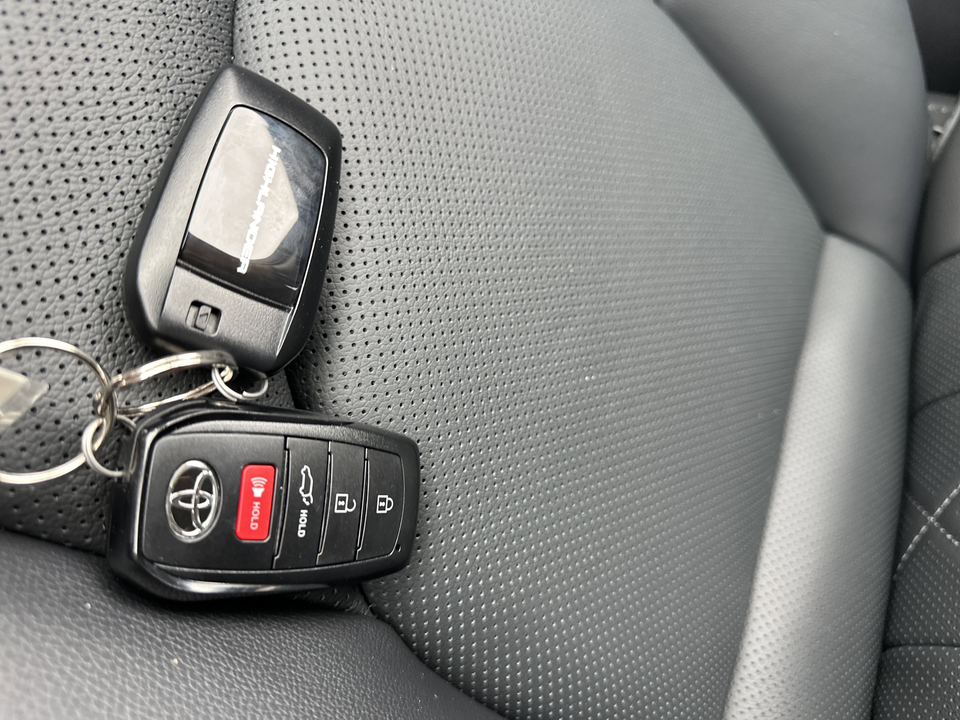 Used 2026 Toyota Highlander Platinum AWD/4WD image 20