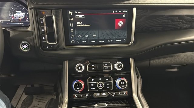 Used 2024 GMC Yukon Denali image 16