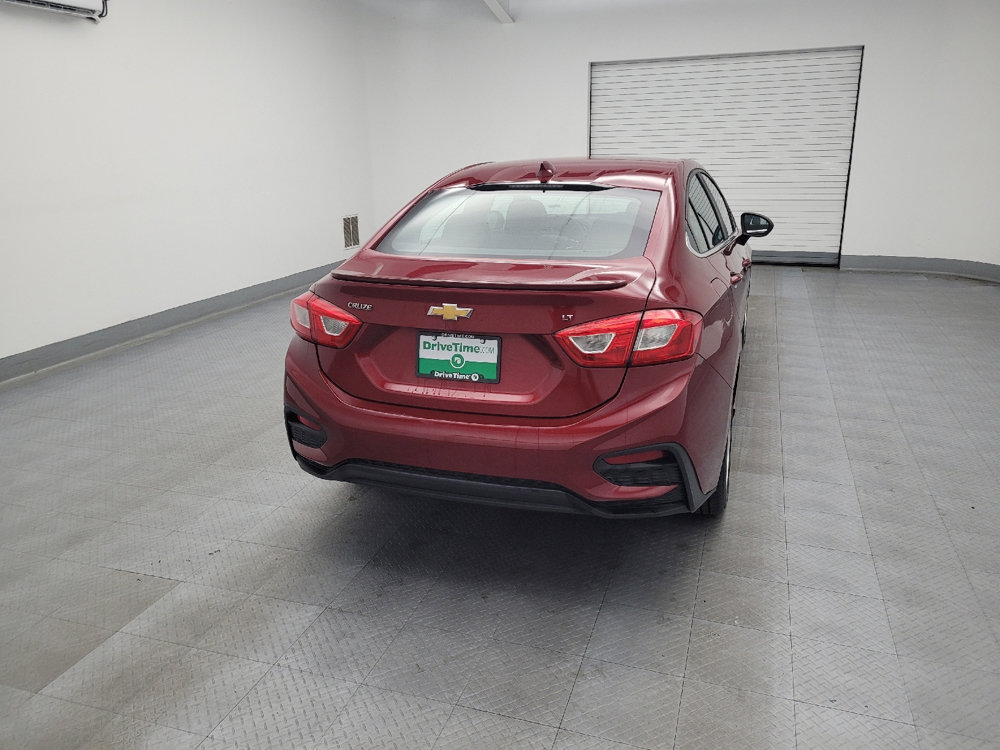 Used 2017 Chevrolet Cruze LT w/ Convenience Package image 7