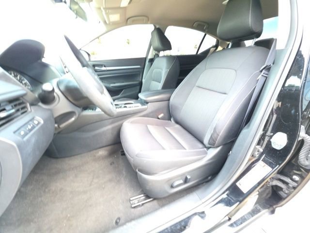 Used 2022 Nissan Altima 2.5 SV image 13