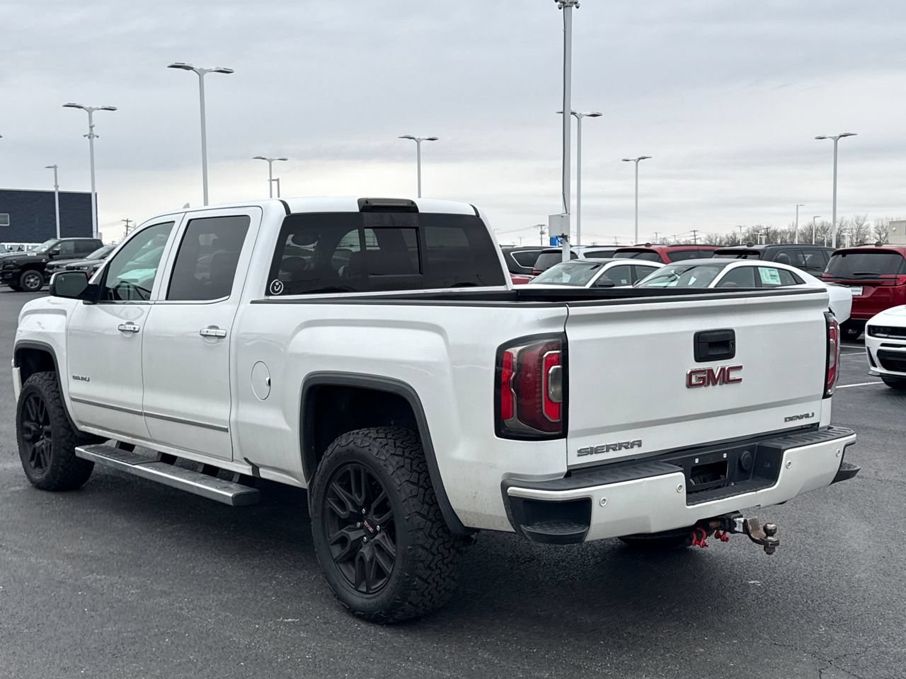 Used 2017 GMC Sierra 1500 Denali AWD/4WD image 5