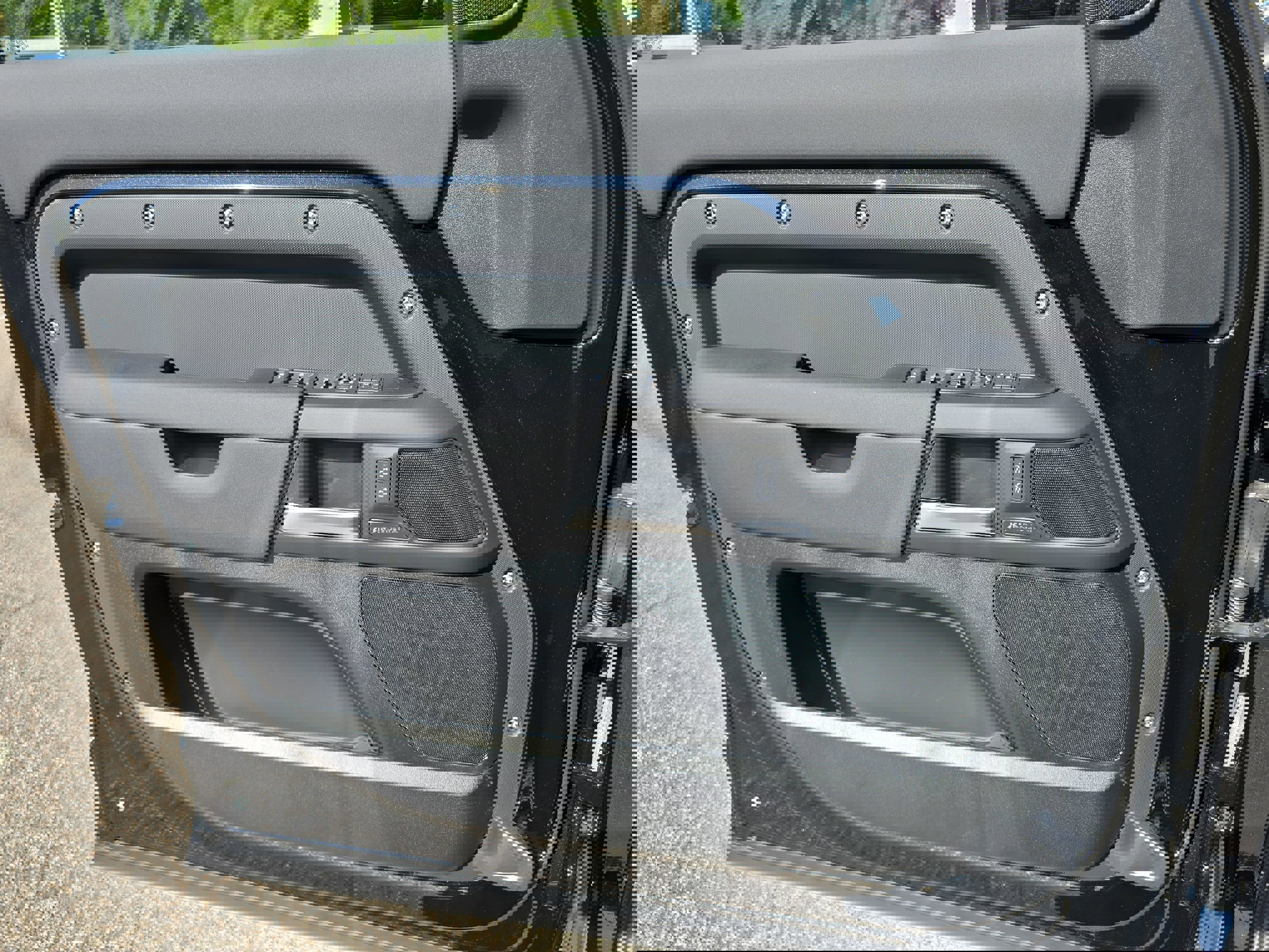 New 2025 Land Rover Defender 110 S image 25