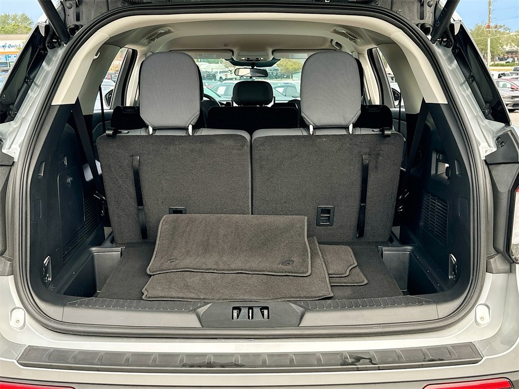 Certified 2025 Ford Explorer Active image 27