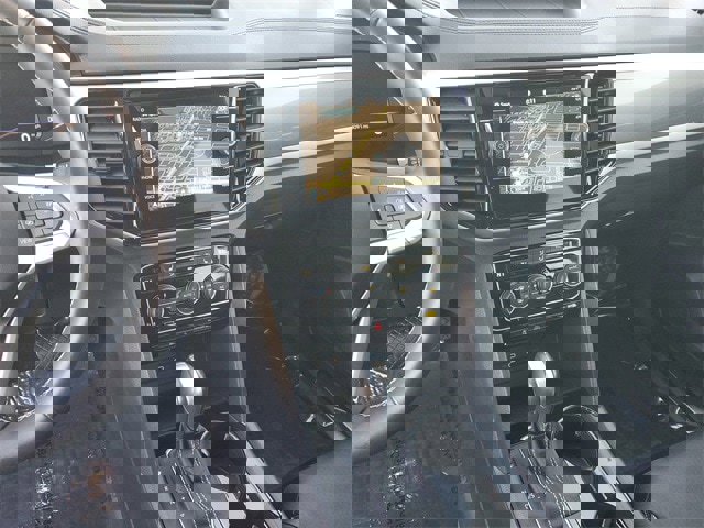 Certified 2023 Volkswagen Atlas Cross Sport SEL image 25