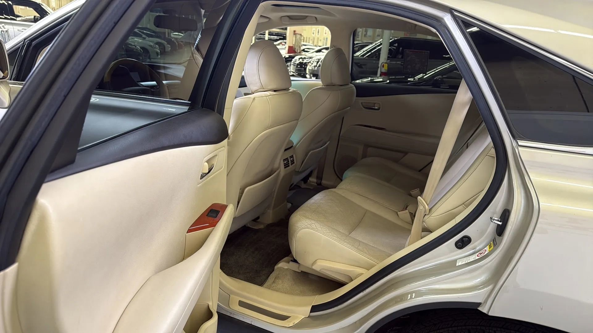 Used 2011 Lexus RX 350 2WD w/ Premium Pkg image 19