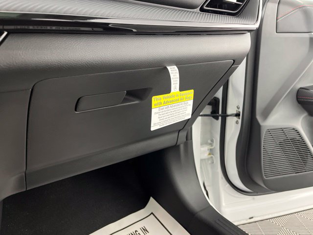 New 2026 Nissan Kicks SR w/ SR Premium Package FWD image 36